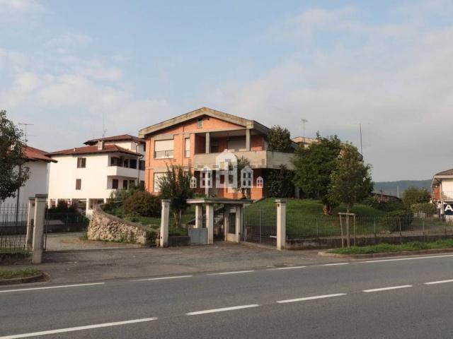Villetta indipendente in vendita di 790 m² in Via Circonvallazione, 50