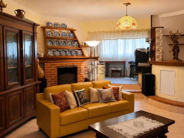 Villetta indipendente in vendita di 792 m² in Via Molino, 7