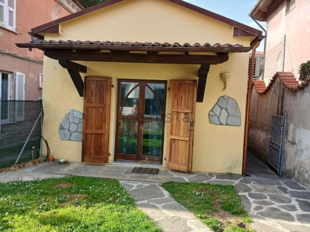 Villetta indipendente in vendita di 79 m²