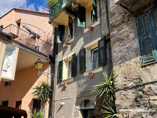 Villetta indipendente in vendita di 83 m² in Via Roma