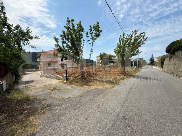 Villetta indipendente in vendita di 800 m² in Via Corrado Alvaro, 48