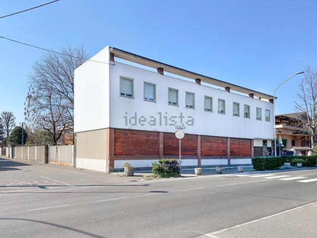 Villetta indipendente in vendita di 800 m² in Via De Gasperi, 17