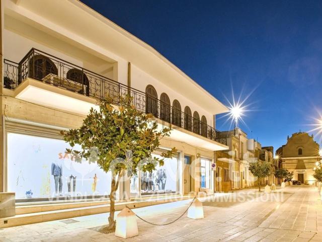 Villetta indipendente in vendita di 800 m² in Via Rosario, 38