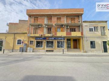 Villetta indipendente in vendita di 800 m² in Via Volontari della Libertà, 2