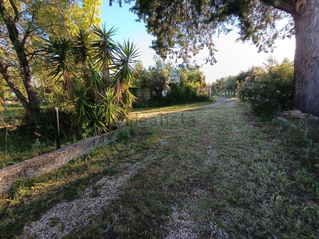 Villetta indipendente in vendita di 800 m² in Contrada Bavi