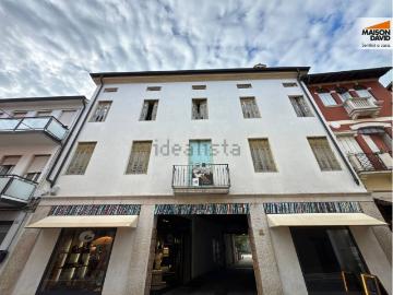 Villetta indipendente in vendita di 800 m² in Corso Giacomo Matteotti, 21
