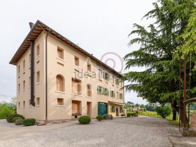 Villetta indipendente in vendita di 800 m² in Strada delle Caneve, 65