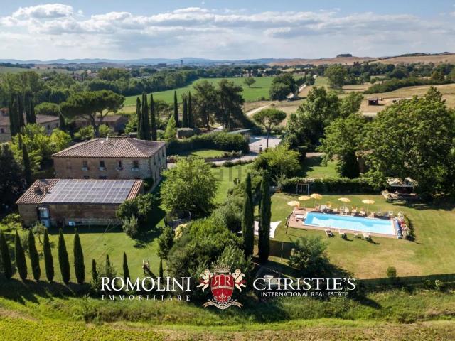 Villetta indipendente in vendita di 805 m²