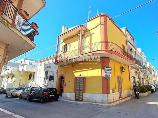 Villetta indipendente in vendita di 80 m² in Borgo San Rocco, 43