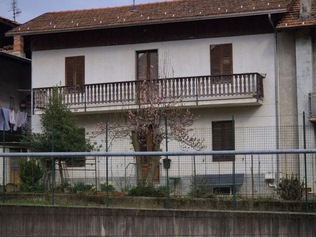 Villetta indipendente in vendita di 80 m² in Frazione Rozzo