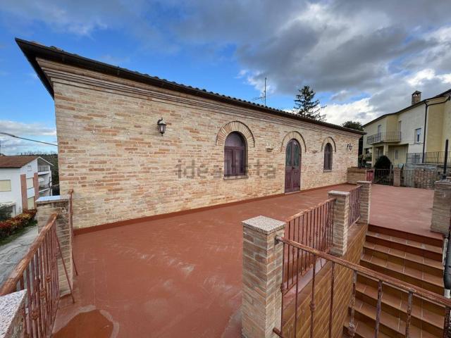 Villetta indipendente in vendita di 80 m² in Piazza Mario Cifola