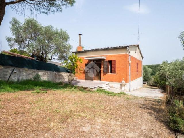 Villetta indipendente in vendita di 80 m² in Via Antonio Moscatelli, 409
