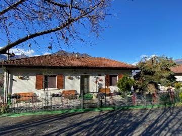 Villetta indipendente in vendita di 55 m² in Via Azzario, 31