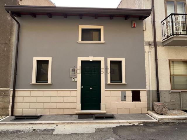 Villetta indipendente in vendita di 80 m² in Via colle santo stefano, 14