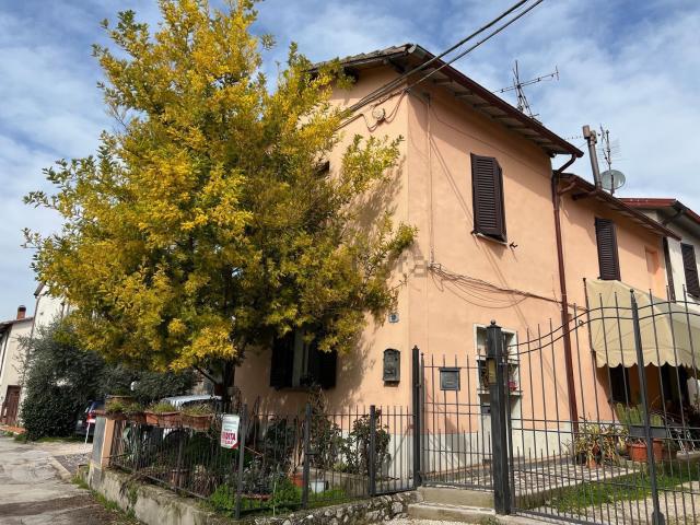 Villetta indipendente in vendita di 80 m² in Via degli Olmi, 38