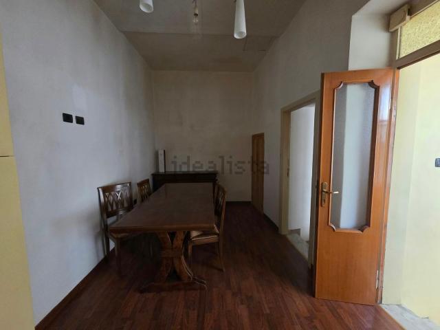 Villetta indipendente in vendita di 80 m² in Via dei Giardini