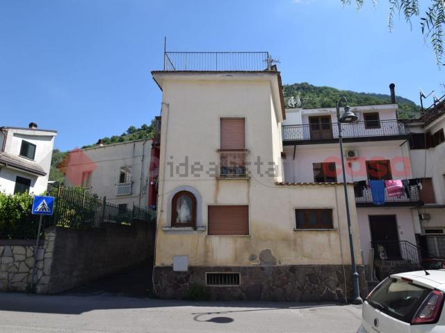 Villetta indipendente in vendita di 80 m² in Via Generale Armando Diaz, 11