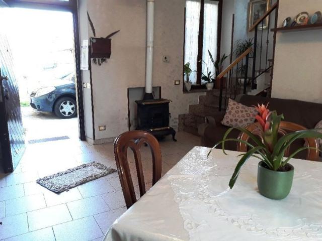 Villetta indipendente in vendita di 80 m² in Via Gianluca Padulli
