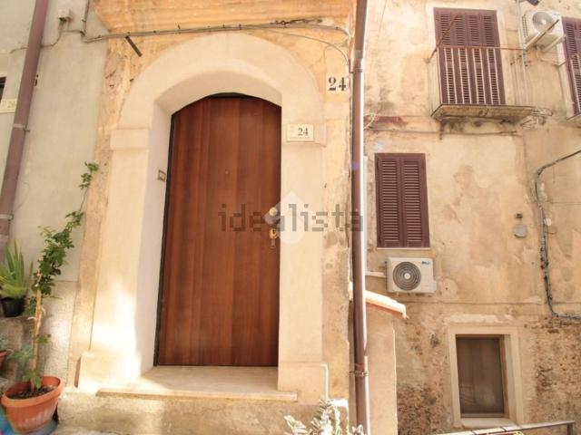 Villetta indipendente in vendita di 80 m² in Via Porta della Fontana, 21