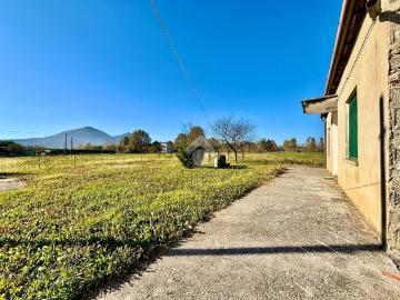 Villetta indipendente in vendita di 80 m² in Via Roma