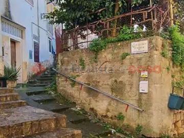 Villetta indipendente in vendita di 80 m² in Via San Maria di Costantinopoli, 10