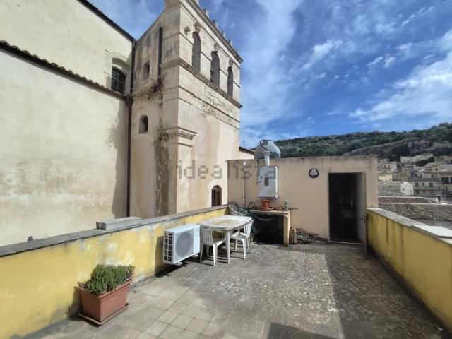 Villetta indipendente in vendita di 80 m² in Via Salvatore Quasimodo, 8