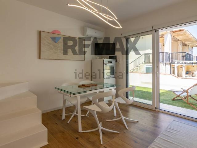 Case e ville in vendita di 80 m² in Viale Sicilia, 27