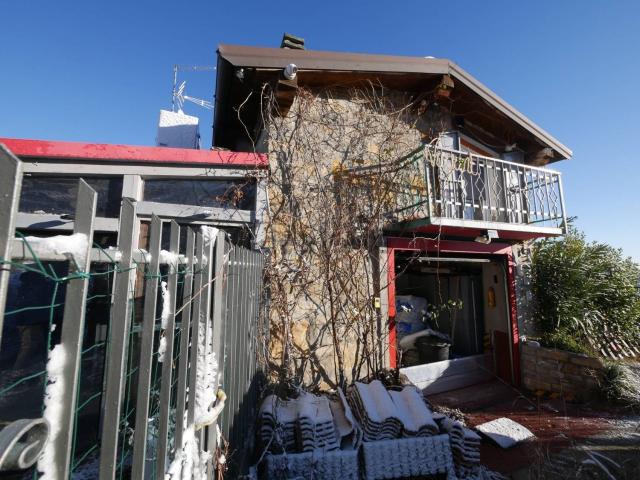 Villetta indipendente in vendita di 80 m² in Via giardini nord