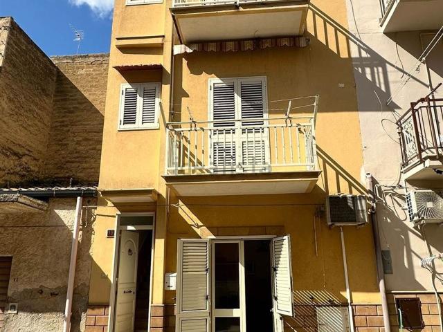 Villetta indipendente in vendita di 81 m² in Via Virgilio, 15