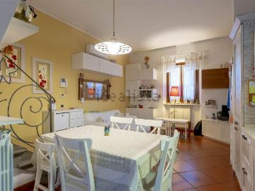 Villetta indipendente in vendita di 81 m² in Via dei Platani