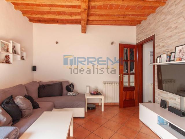 Villetta indipendente in vendita di 82 m² in Via Torello Meliani Ovest, 82