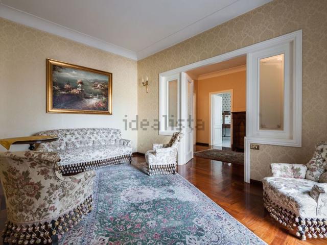 Villetta indipendente in vendita di 830 m² in Via Umberto