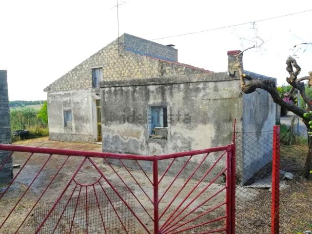 Villetta indipendente in vendita di 84 m² in Contrada aquilano