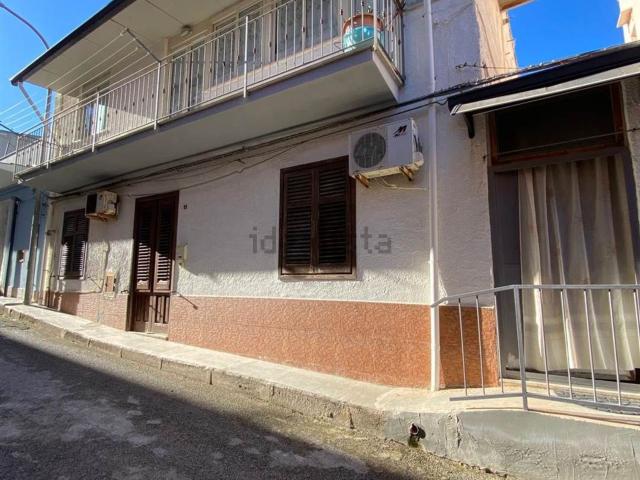 Villetta indipendente in vendita di 84 m² in Via Chinnici Rocco, 11