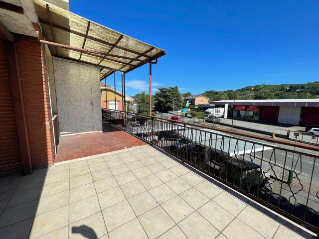Villetta indipendente in vendita di 850 m² in Viale Italia, 31