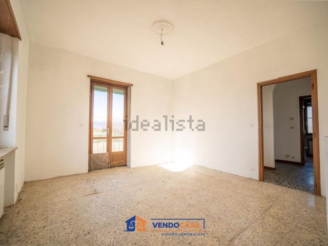 Villetta indipendente in vendita di 85 m² in Frazione San Nicola, 23