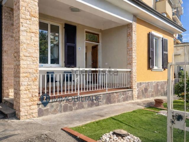 Villetta indipendente in vendita di 85 m² in Via Termo
