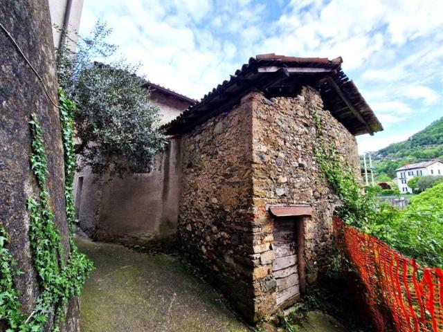 Villetta indipendente in vendita di 85 m² in Via Albenza