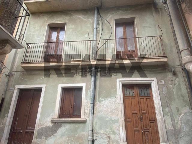 Villetta indipendente in vendita di 85 m² in Via Amore Pietro, 17