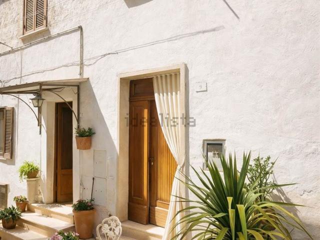 Villetta indipendente in vendita di 85 m² in Via Cesare Battisti, 9