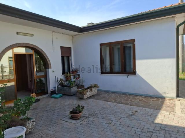 Villetta indipendente in vendita di 85 m² in Via Chiesa Gambarare