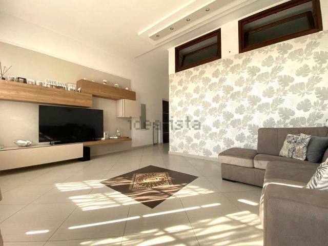 Villetta indipendente in vendita di 85 m² in Via Col di Lana