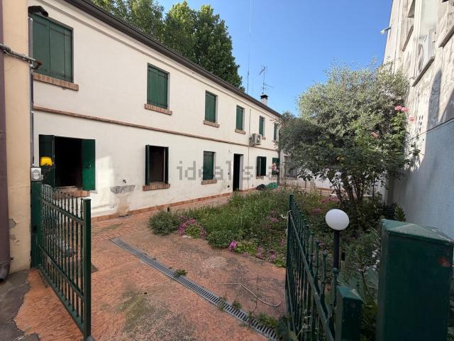 Villetta indipendente in vendita di 85 m² in Via Roma