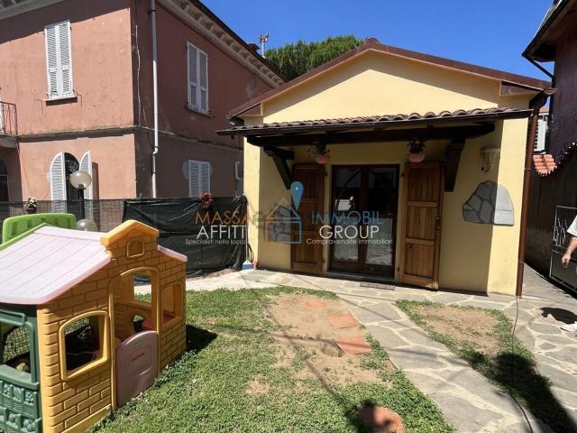 Villetta indipendente in vendita di 85 m² in Viale Stazione, 45