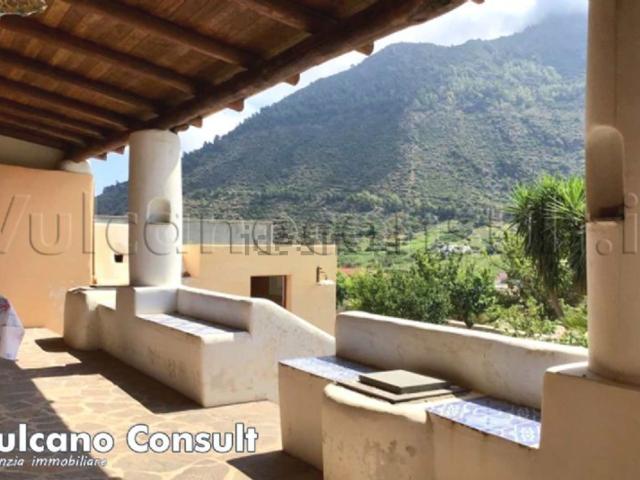 Villetta indipendente in vendita di 85 m²
