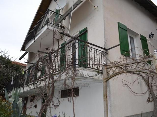 Villetta indipendente in vendita di 86 m² in Via Taggiasco, 26