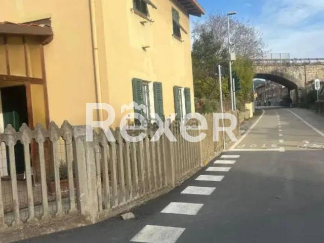 Villetta indipendente in vendita di 86 m² in Via A. Fontana