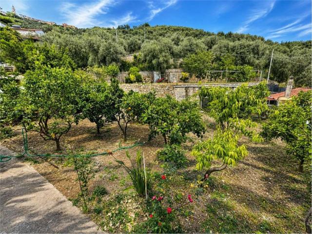 Villetta indipendente in vendita di 86 m² in Via Agnesi, 14