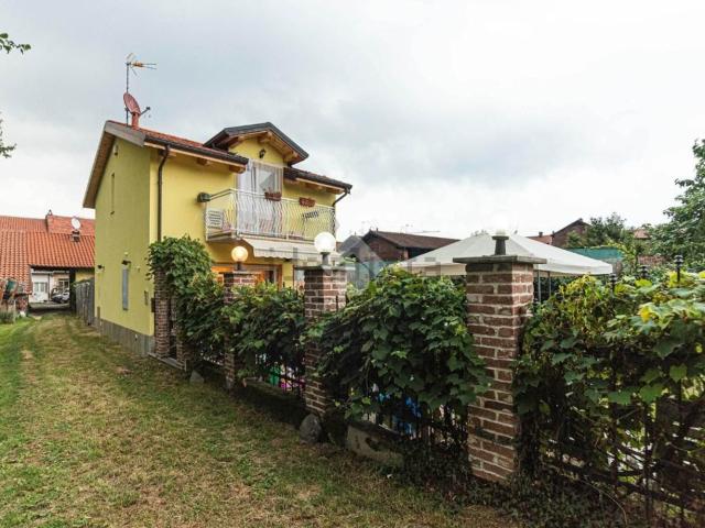 Villetta indipendente in vendita di 86 m² in Via Martiri della Libertà, 45