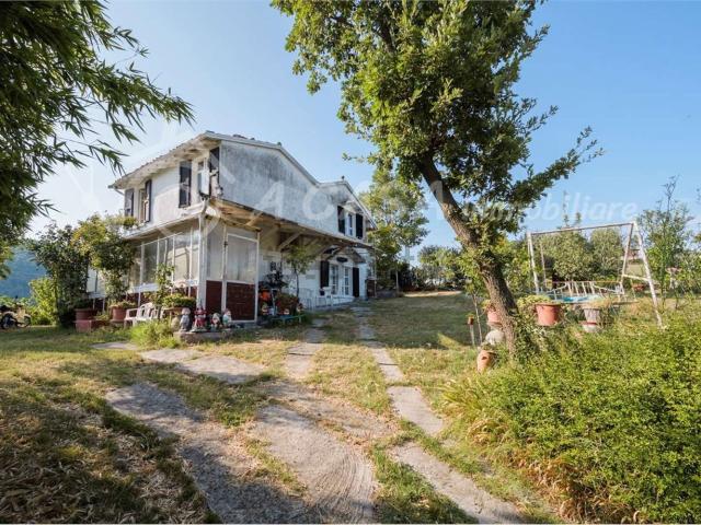 Villetta indipendente in vendita di 86 m² in Strada Rocca, 117